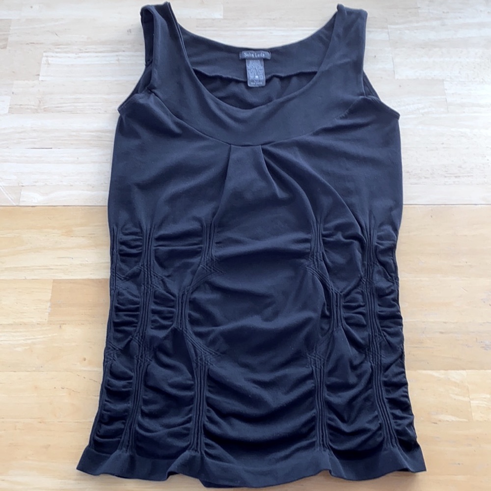 SOHO LADY. PlusSize Black Stretchy Tank Top Slimming Fit Undershirt Waist Design